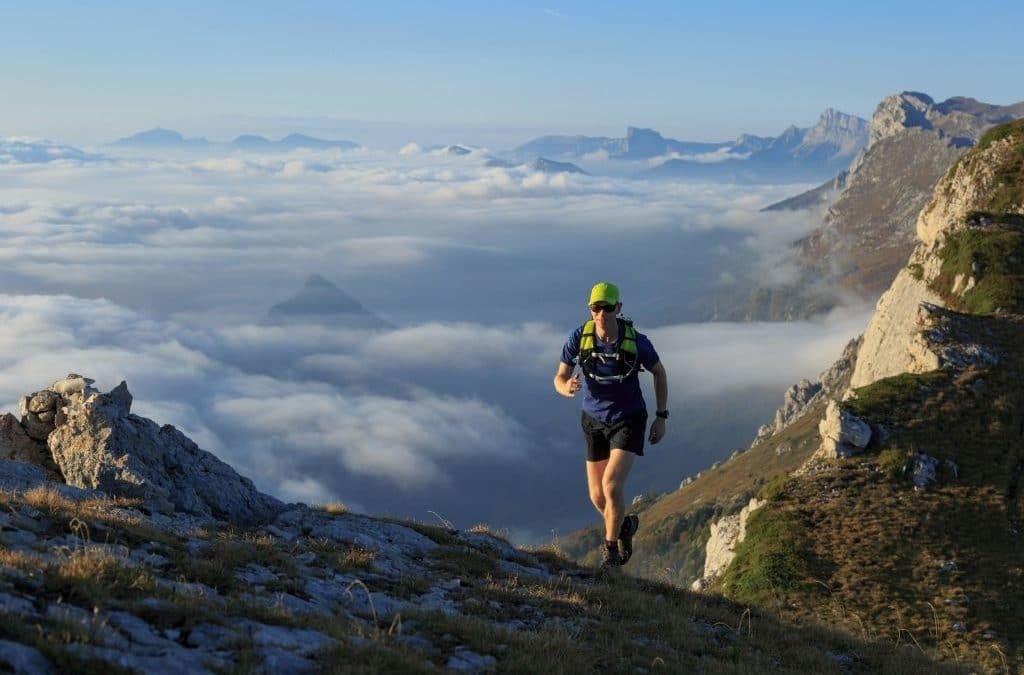 Faire le Tour du Mont Blanc en trail : tout savoir pour un séjour réussi (préparation physique, matériel, …)