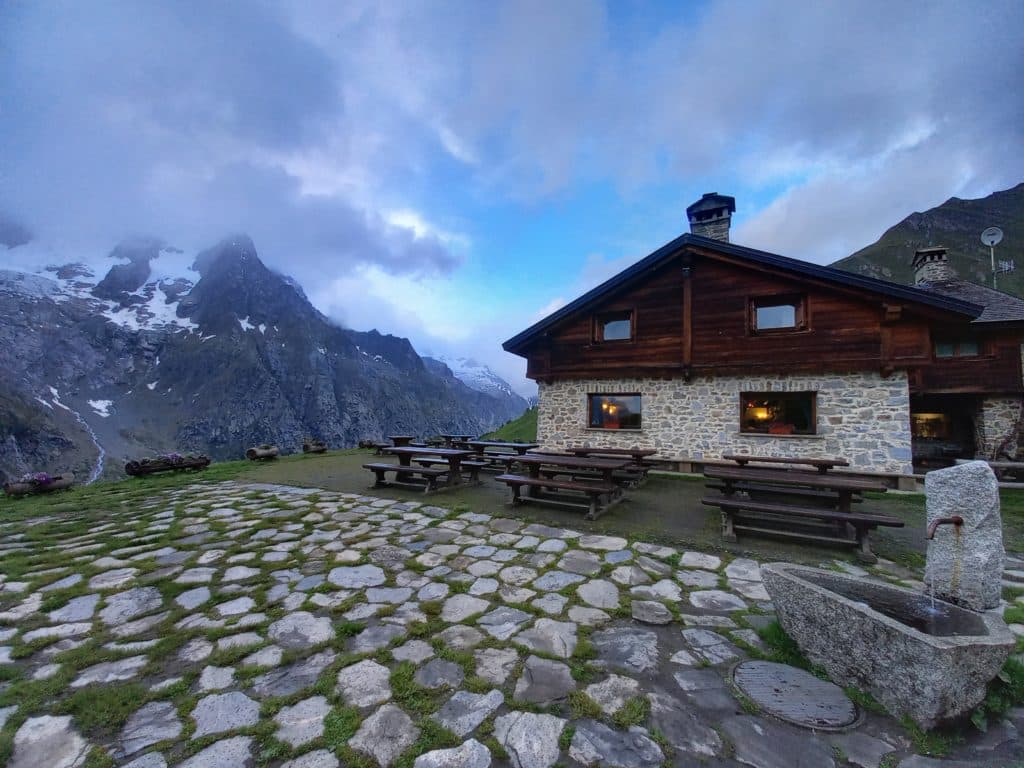 Refuge Bonatti en Italie