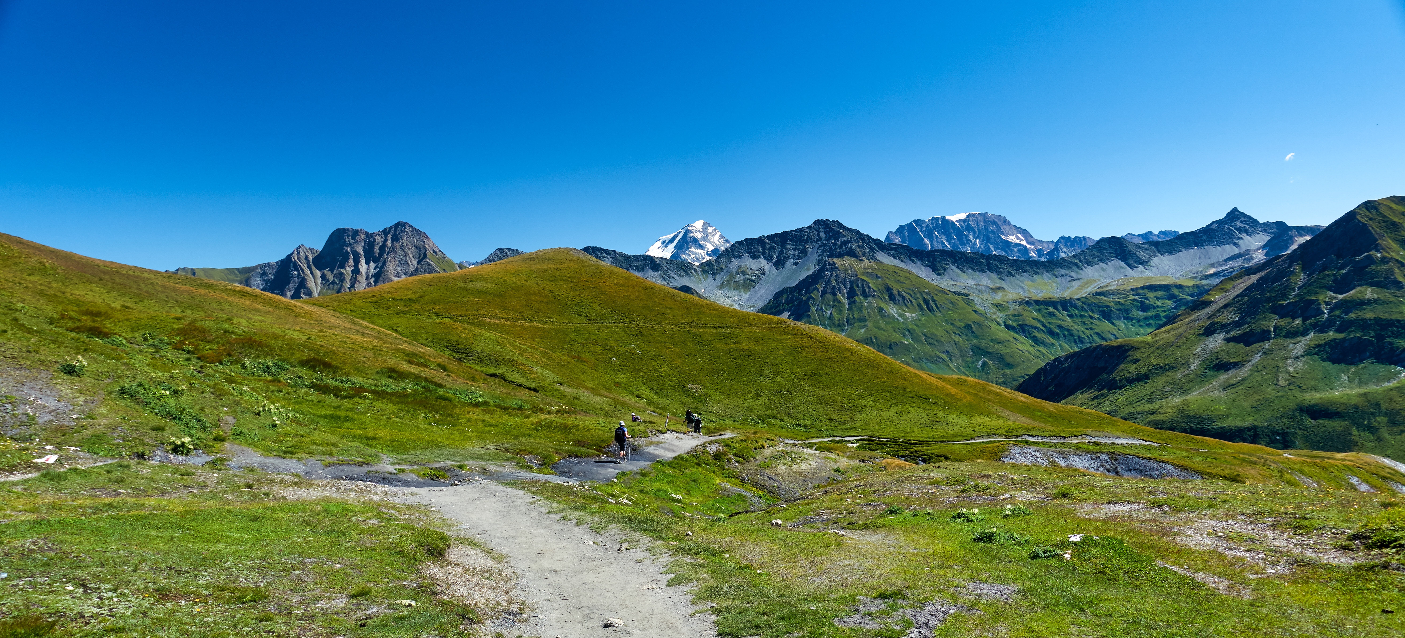 6ème étape du Tour du Mont Blanc : Du refuge Bonatti à La Fouly