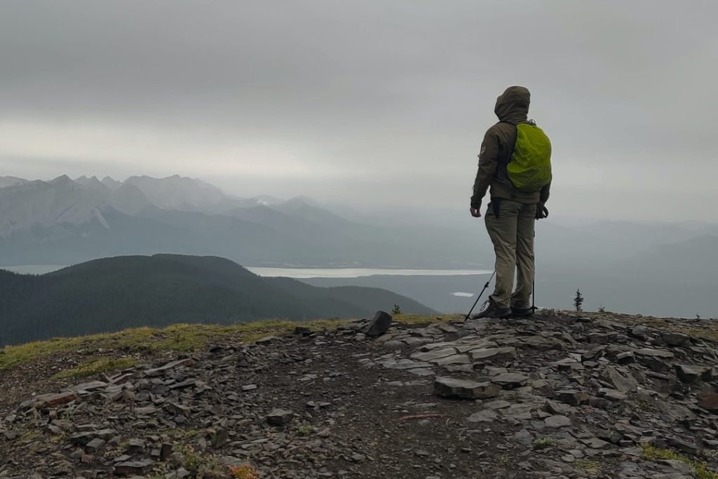 Une veste imperméable en Gore tex pour la randonnée