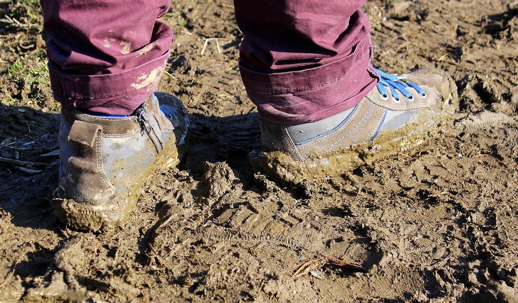 comment choisir des chaussures de randonnée et de trek - accroche de la semelle